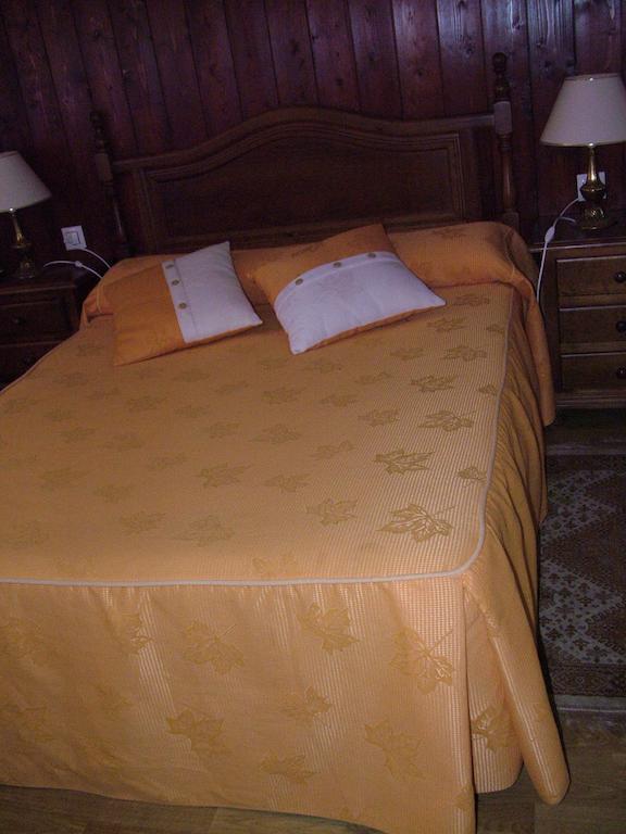 Hostal El Botero Cuzcurrita-Rio Tiron Екстер'єр фото