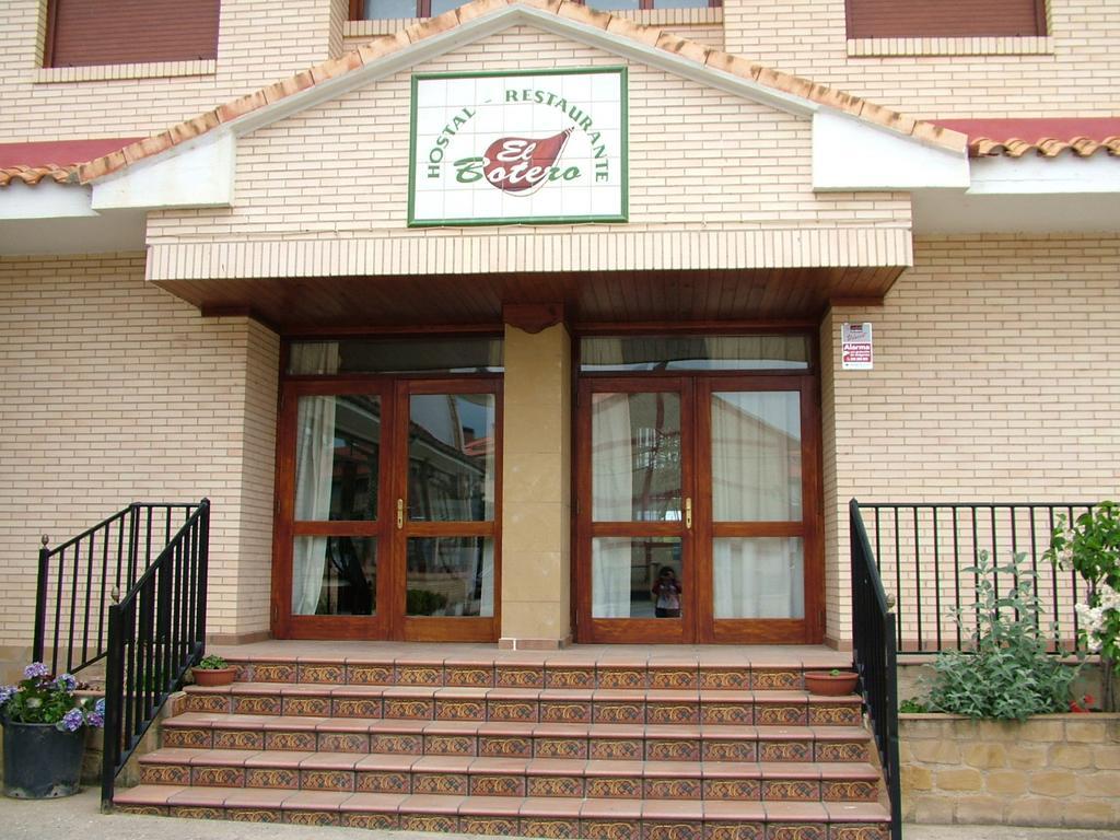 Hostal El Botero Cuzcurrita-Rio Tiron Екстер'єр фото